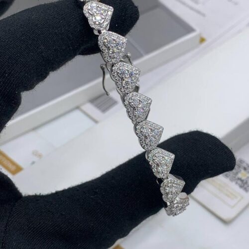VVS-Moissanite-diamond-VCA-shape-bracelet-380000-Heart-shape-bracelet-480000-optionC VVS Moissanite Diamond Heart Shape Bracelet